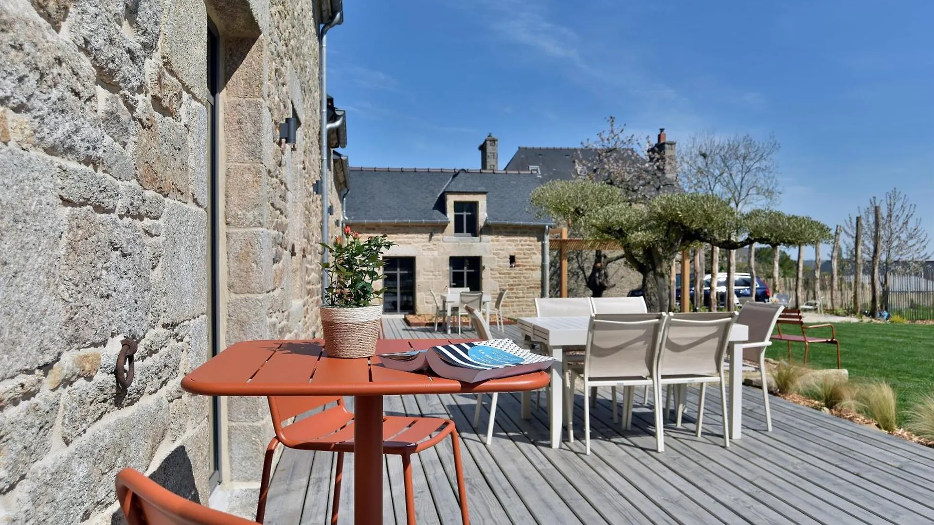 Vila Esprit Famille - Grand Jardin Dinan 0*,  Francie